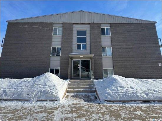 2 Summers PLACE #3, Saskatoon, SK S7H 3W4