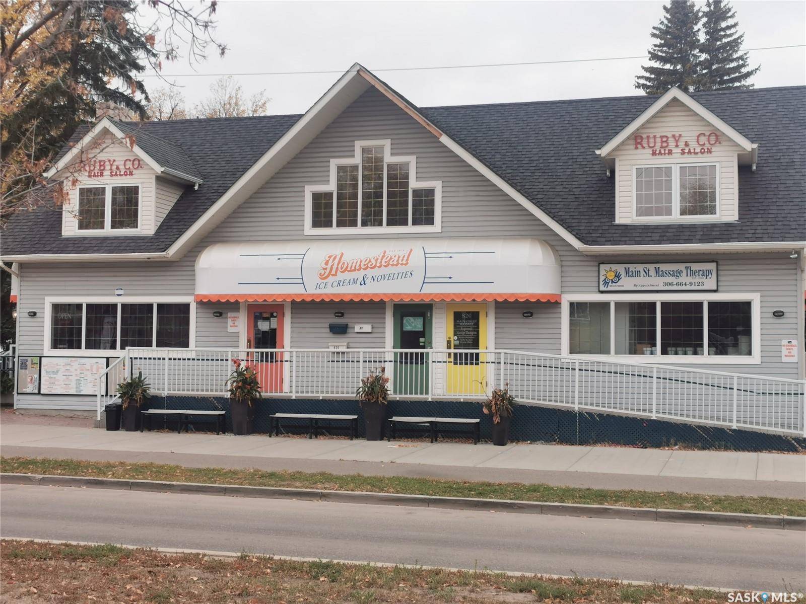 822 Victoria AVENUE, Saskatoon, SK S7N 0Z4
