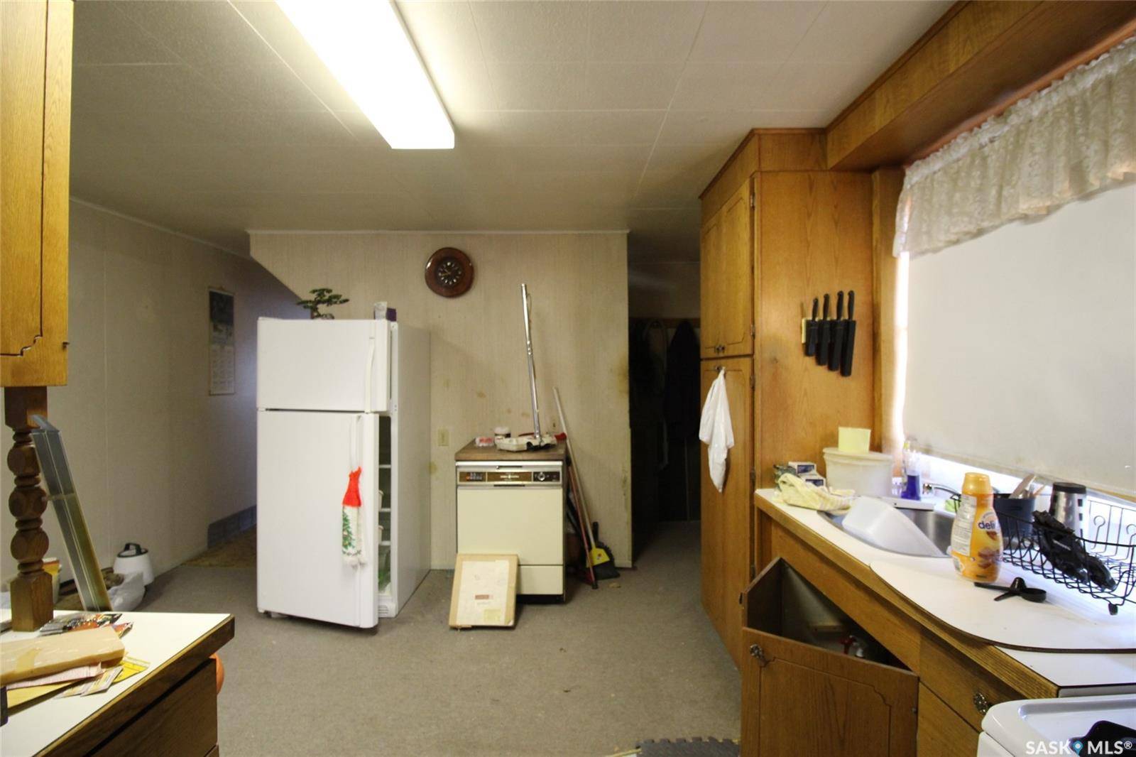 Shaunavon, SK S0N 2M0,216 2nd STREET E