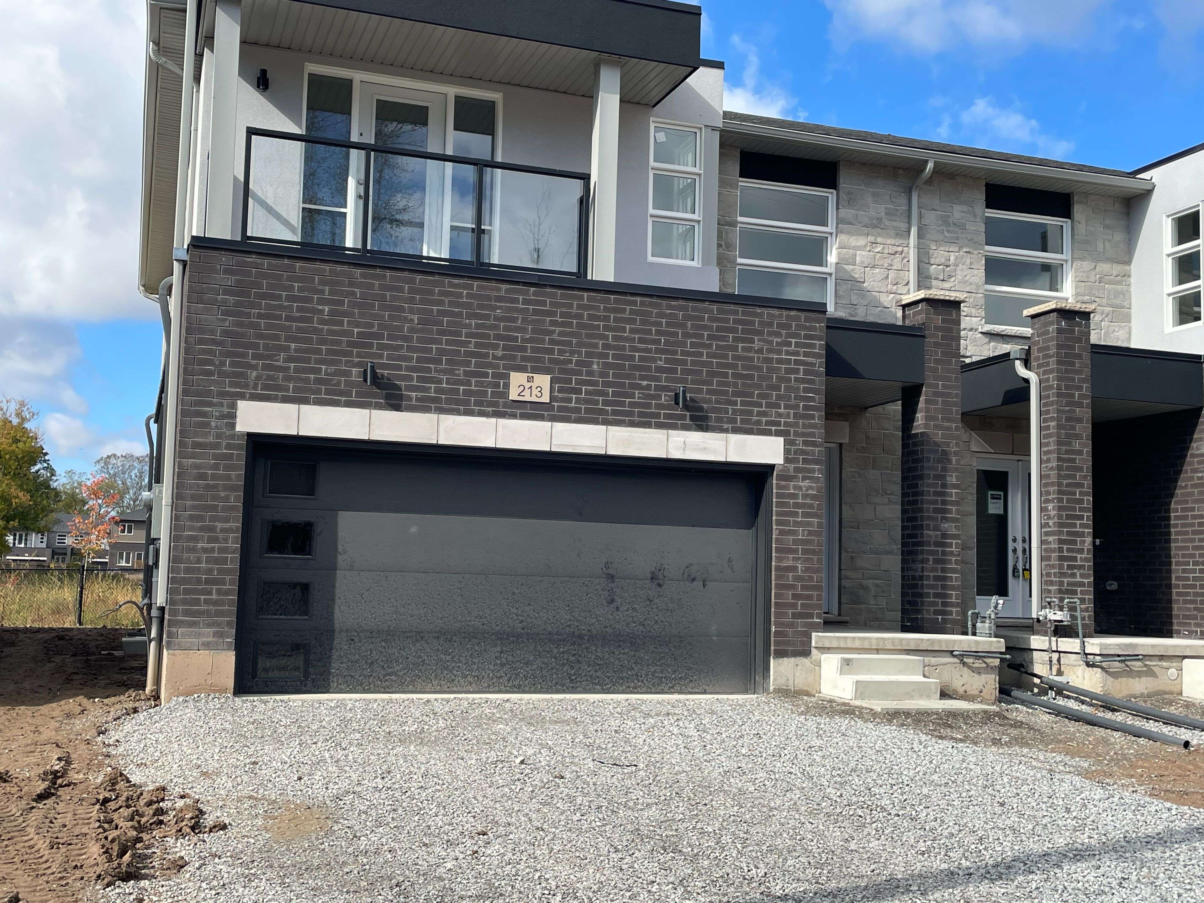 213 Wells AVE, Fort Erie, ON L0S 1N0