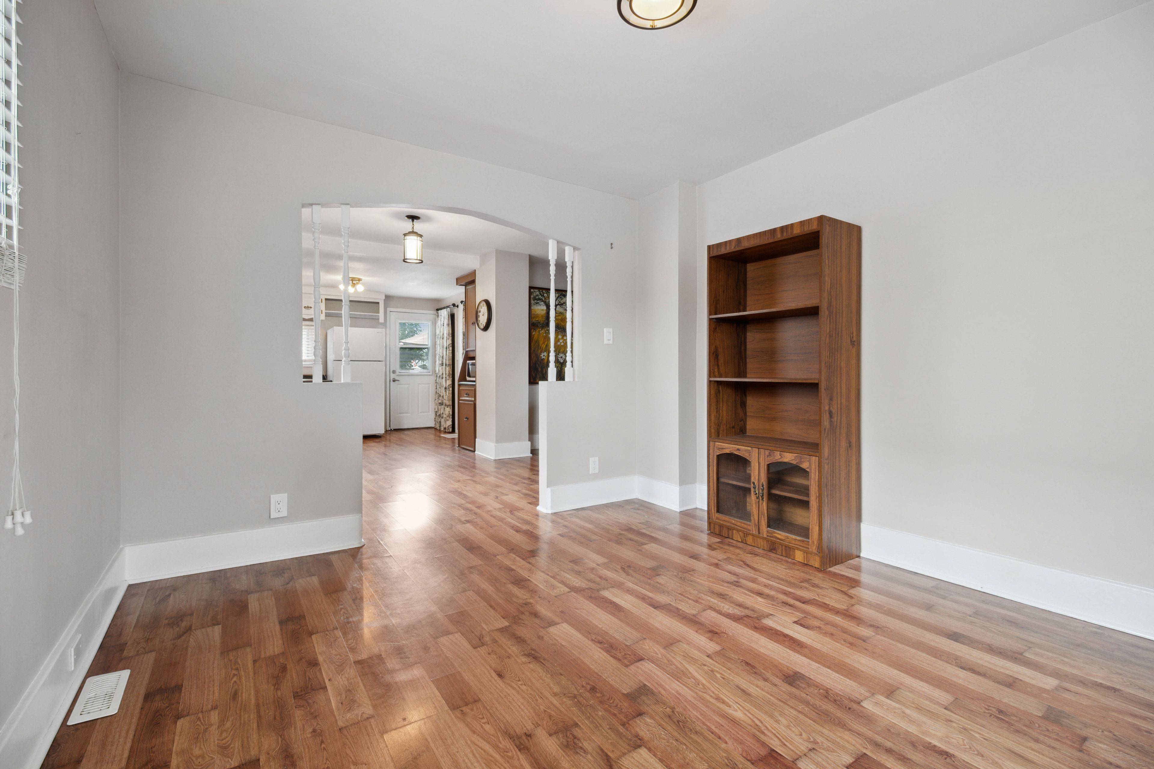 Welland, ON L3B 4H1,72 COZY ST