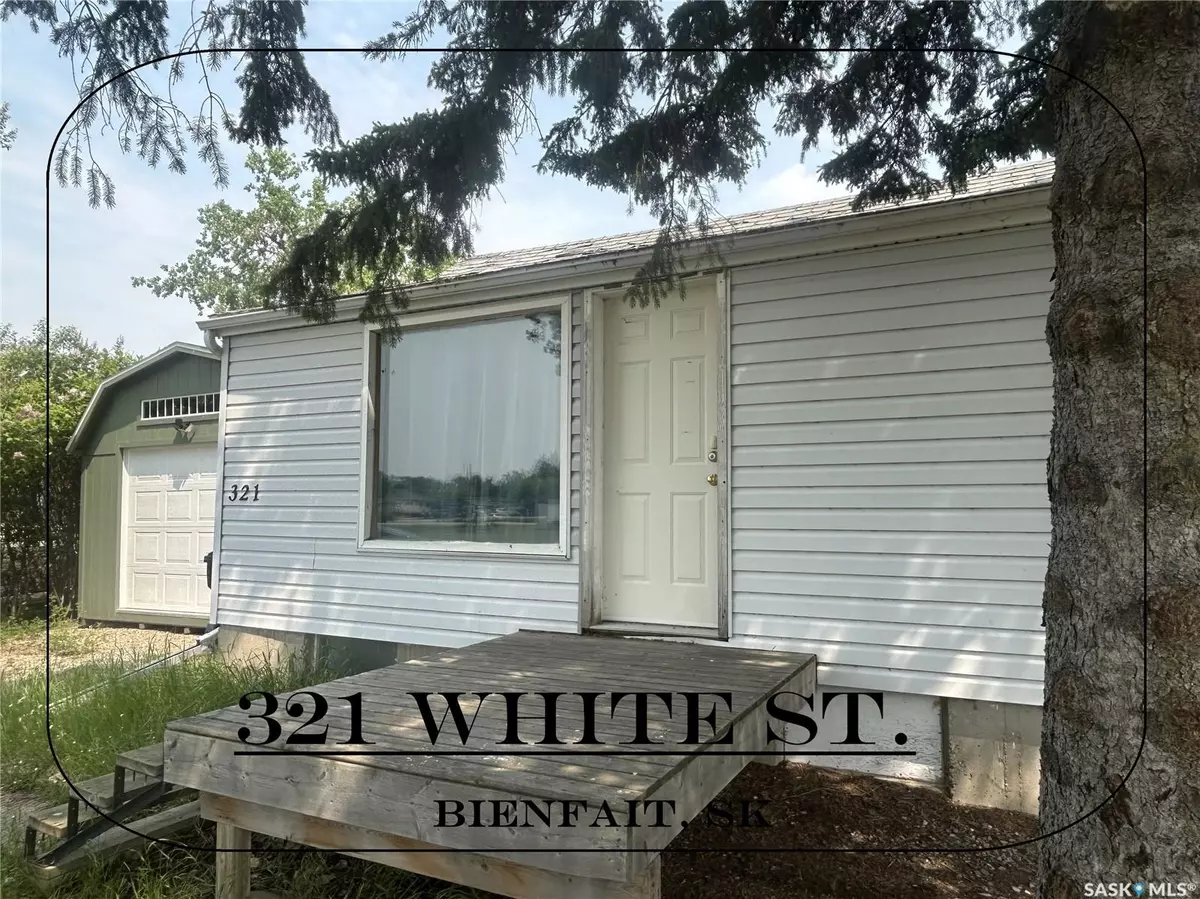 Bienfait, SK S0C 0M0,321 WHITE STREET