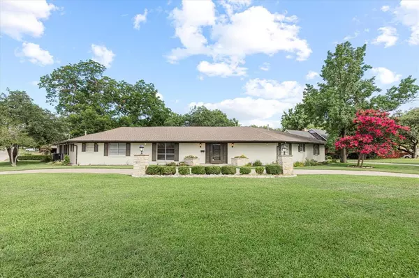 416 Brook Lane, Mckinney, TX 75069
