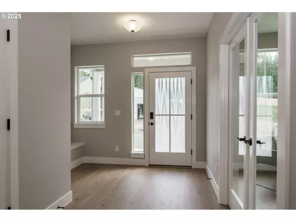 Vancouver, WA 98686,16704 NE 38th AVE