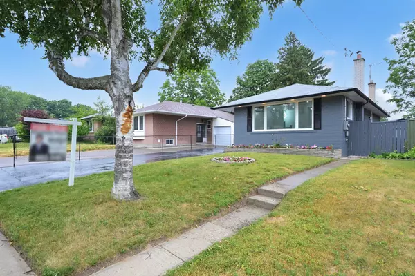 Toronto E10, ON M1E 3L2,7 Stoney Creek DR