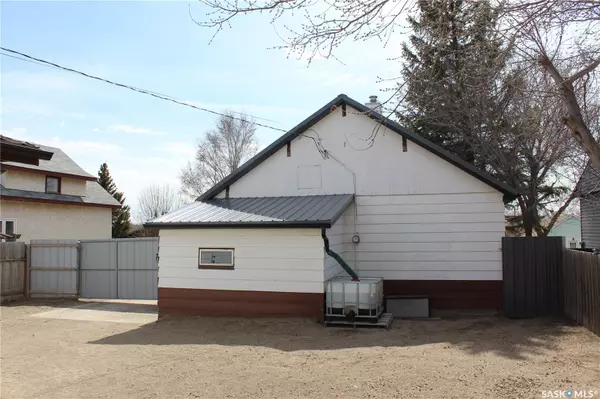 Estevan, SK S4A 0K6,509 2nd STREET