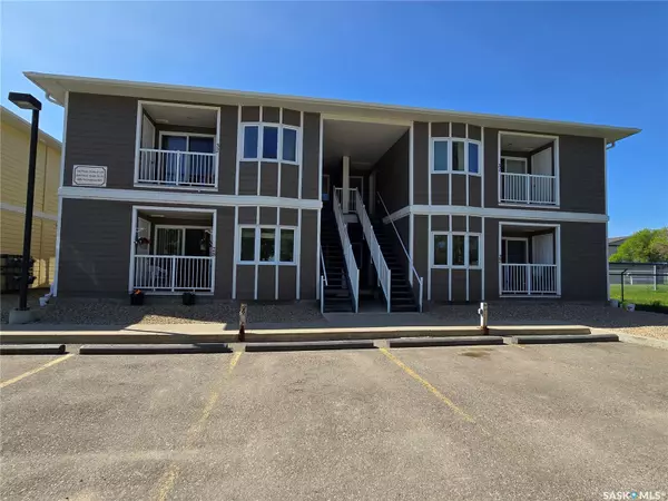 485 1ST AVENUE NW #32, Weyburn, SK S4H 1T1