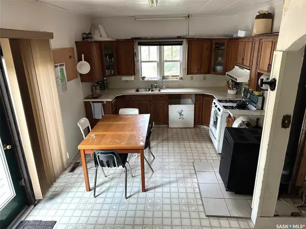 Hudson Bay, SK S0E 0Y0,14 Parrhill STREET