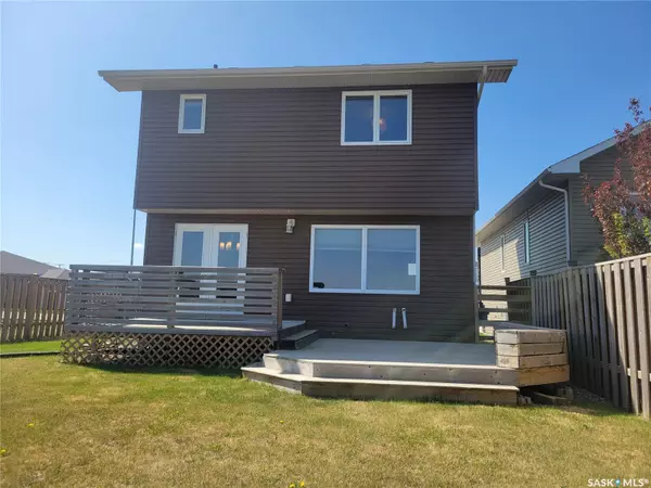 Humboldt, SK S0K 2A0,9 Aspen PLACE