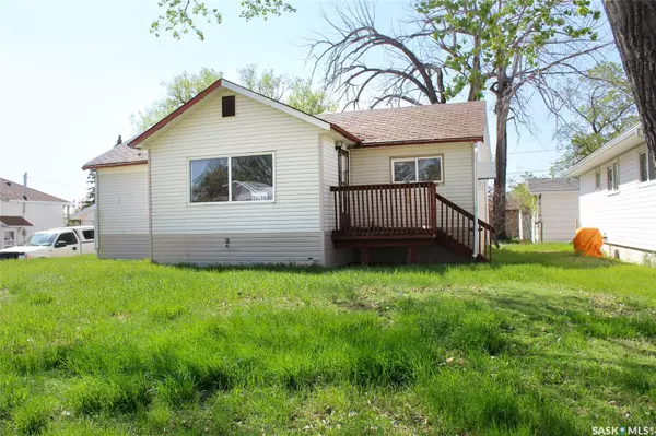 138 Redcoat DRIVE, Eastend, SK S0N 0T0