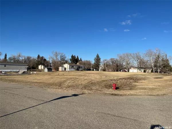 21 Adelaide STREET, Manor, SK S0C 1R0