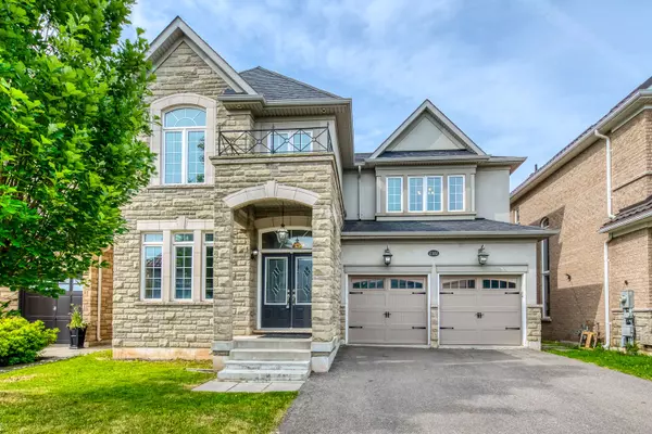 2382 Millstone DR, Oakville, ON L6M 0K6