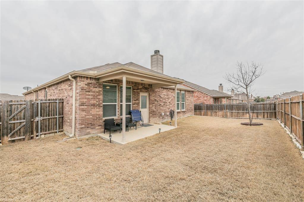 537 Running Water Trail, Fort Worth, TX 76131