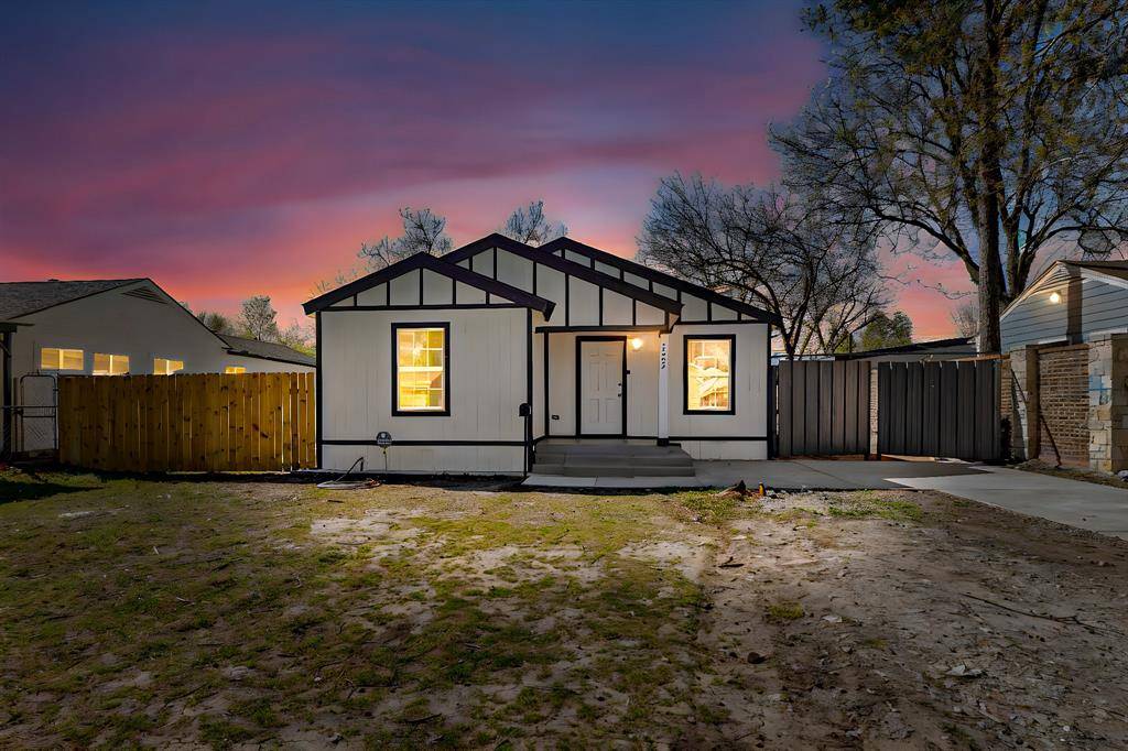 8802 Cherrybrook, Dallas, TX 75217