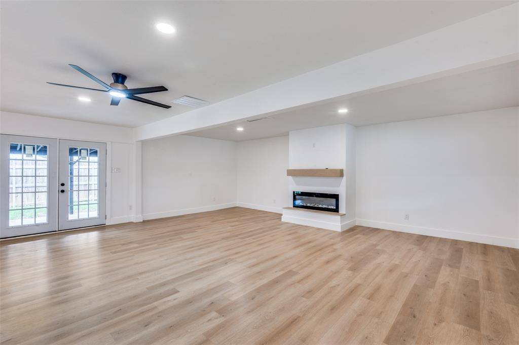 Euless, TX 76040,611 Cannon Drive