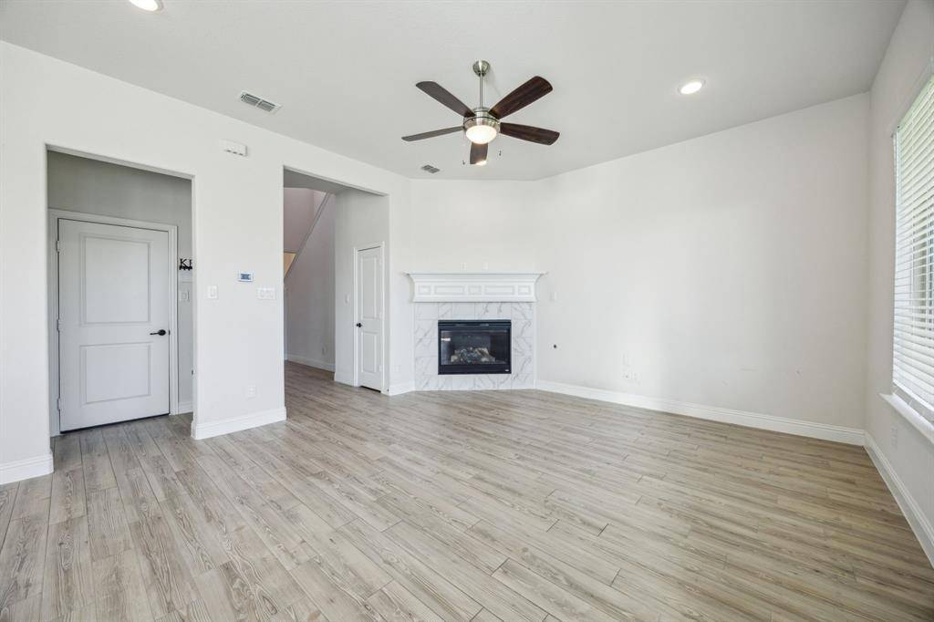 Celina, TX 75009,808 N Brenham Avenue