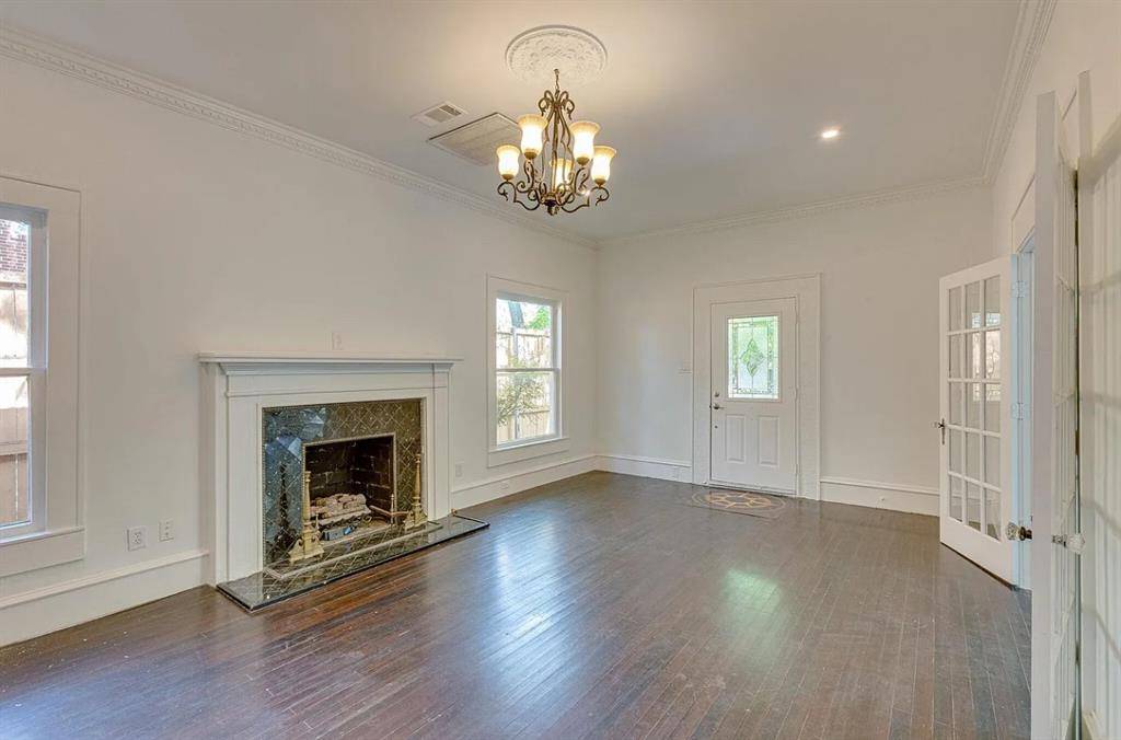 Dallas, TX 75214,419 Paulus Avenue