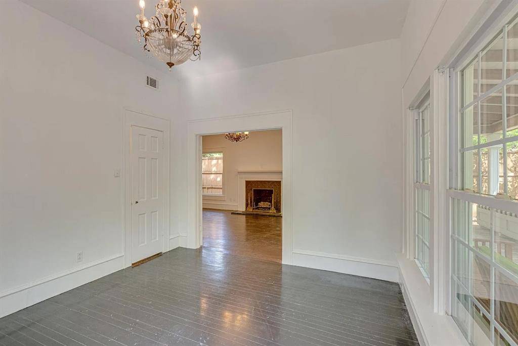 Dallas, TX 75214,419 Paulus Avenue
