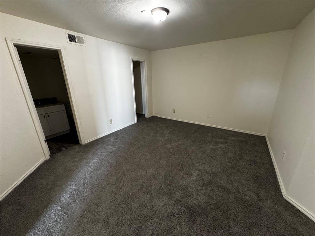 Garland, TX 75042,3524 Buckingham #312