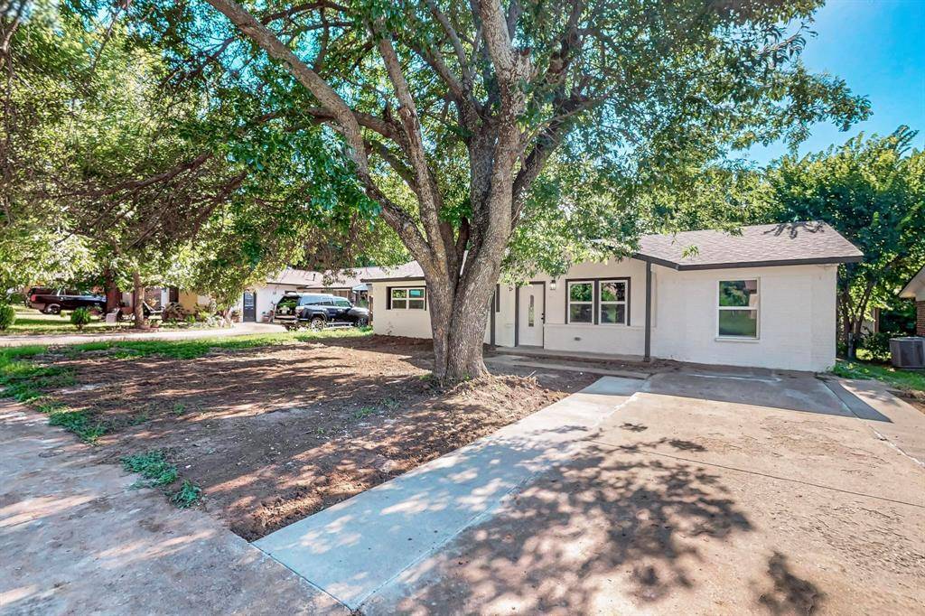 Dallas, TX 75217,385 Crusader Drive