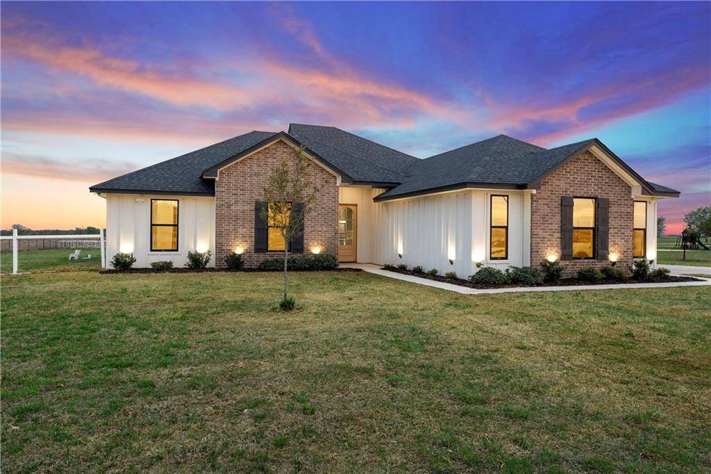 174 Evening Star,  Mcgregor,  TX 76657
