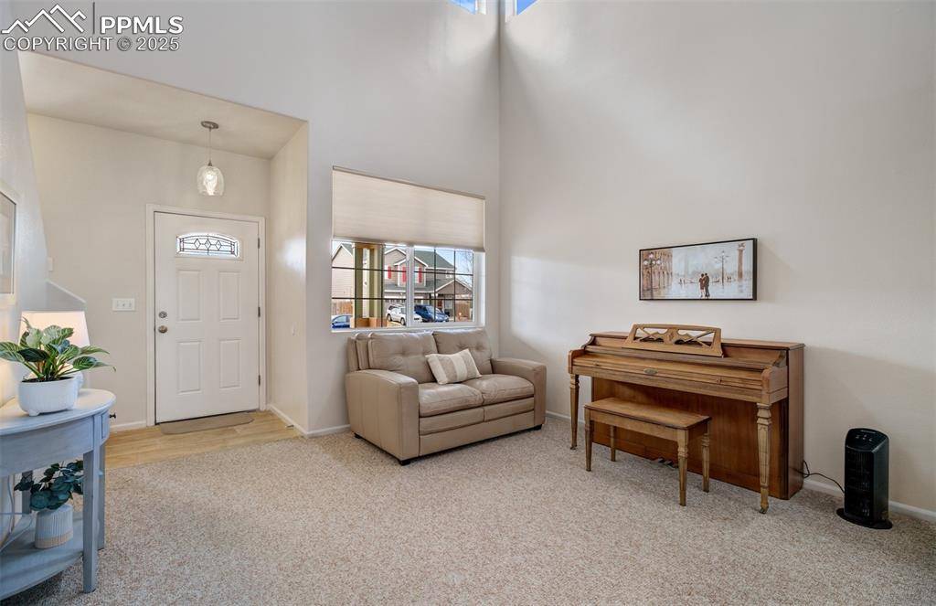 Colorado Springs, CO 80916,5128 Mountain Air CIR
