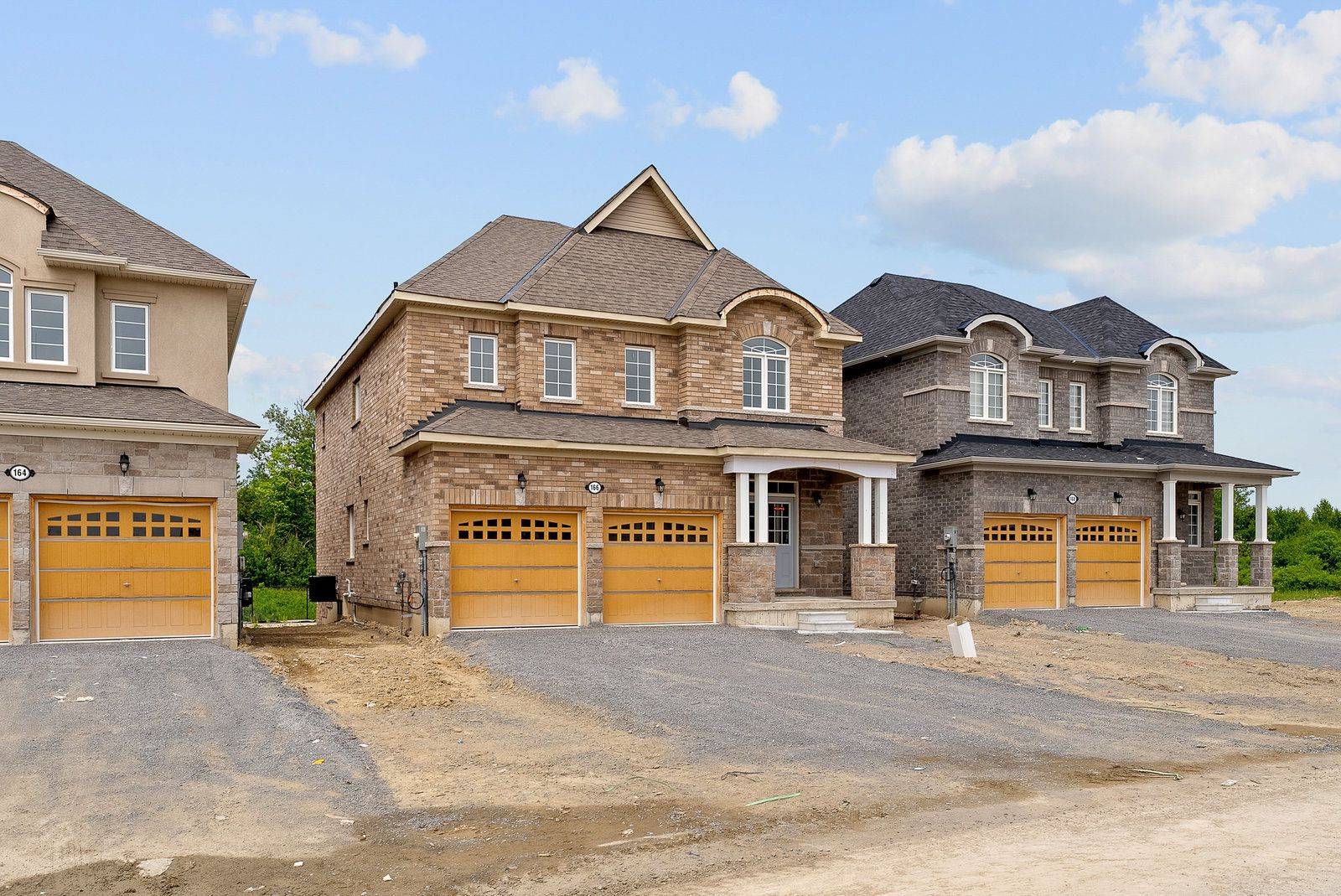 166 Hawkins ST, Georgina, ON L0E 1R0