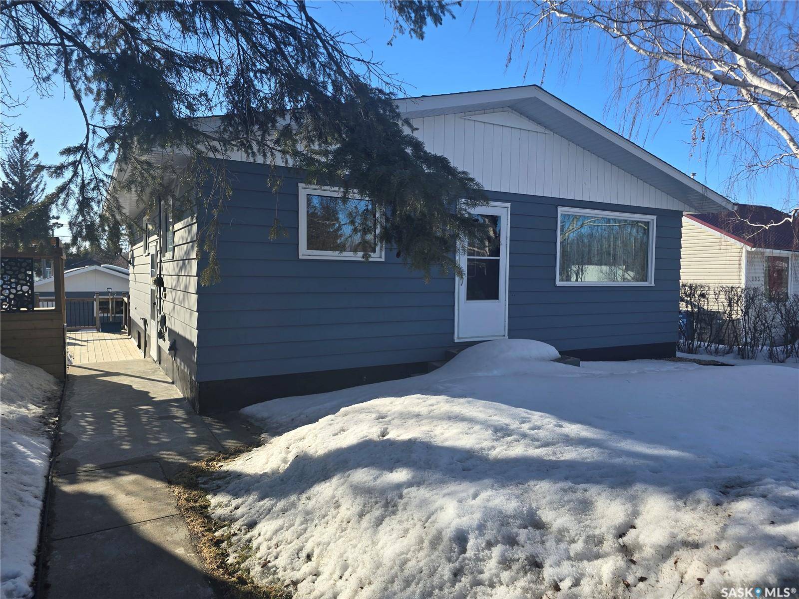 407 5th STREET E, Wynyard, SK S0A 4T0