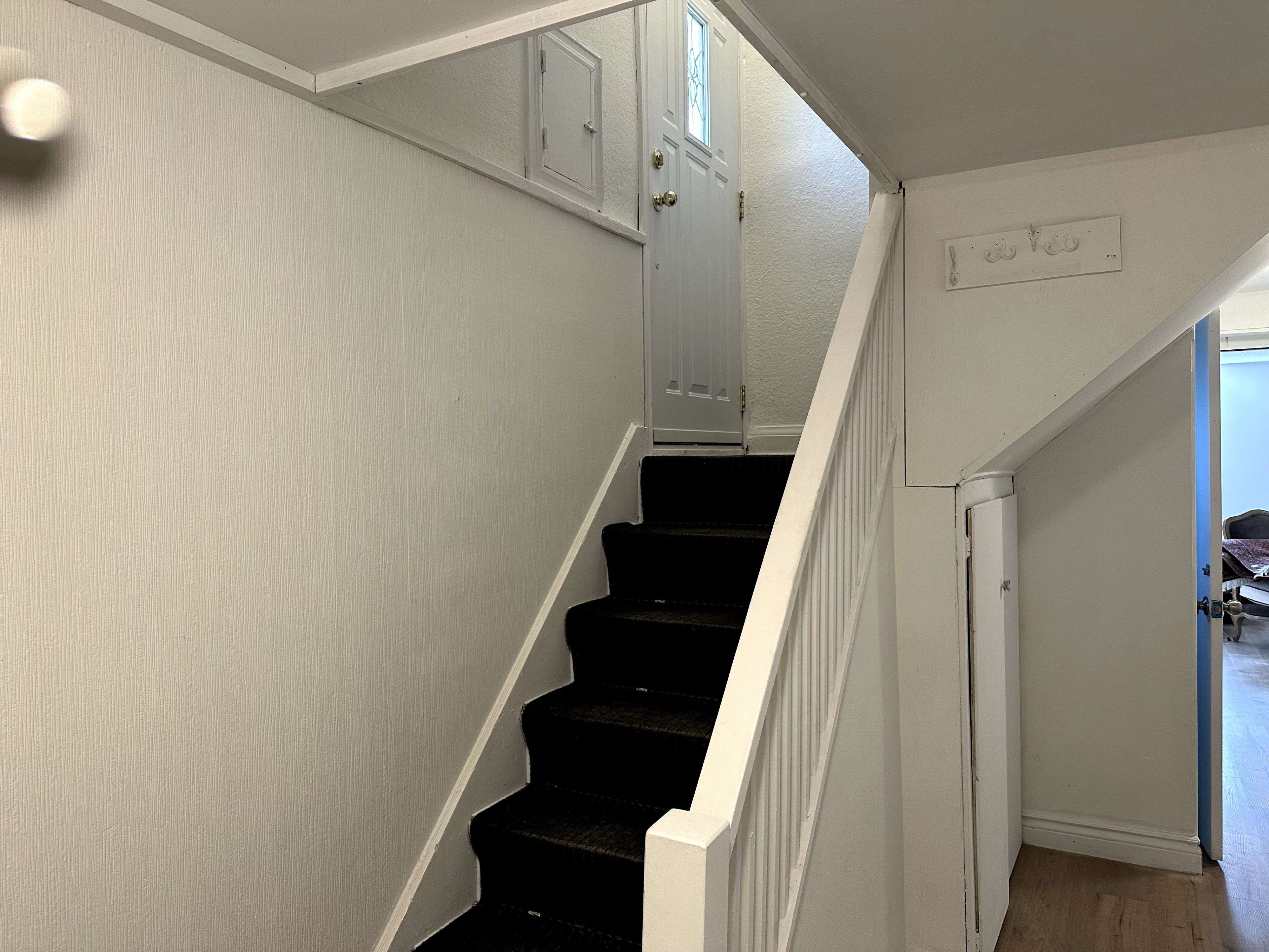 Toronto W05, ON M3M 2C1,70 Bunnell CRES