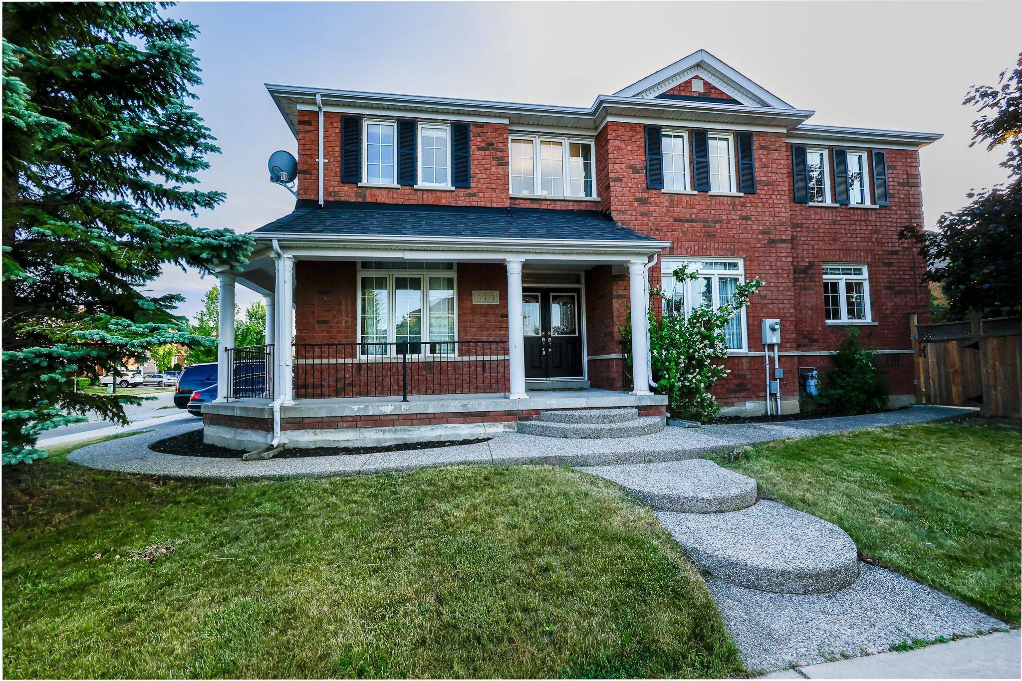 Mississauga, ON L5M 6W3,3073 Bentley DR N