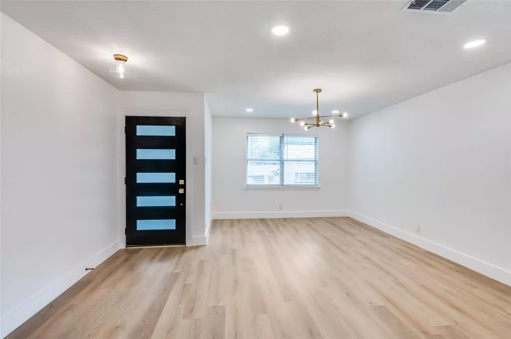 Euless, TX 76040,611 Cannon Drive