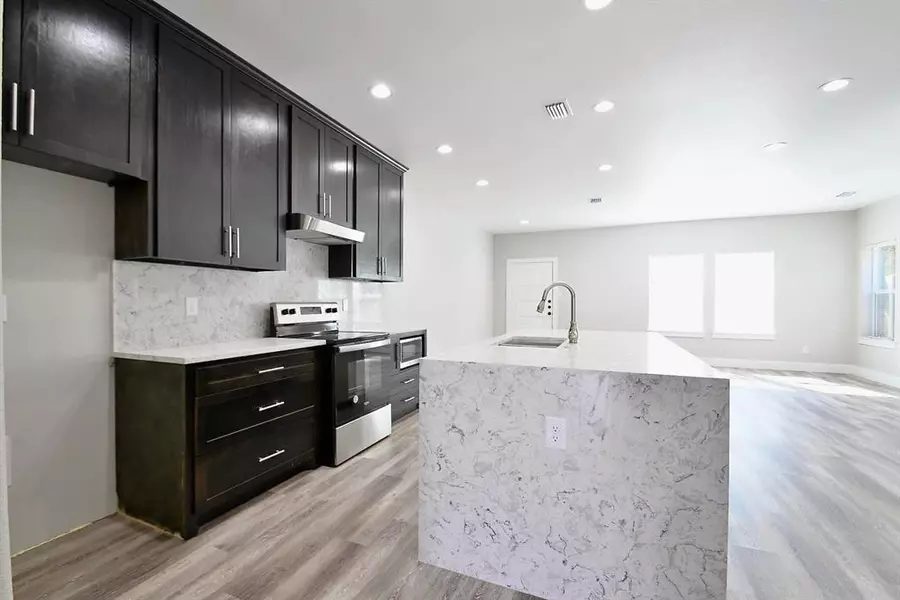 4530 Philip Avenue, Dallas, TX 75223
