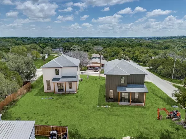Granbury, TX 76048,2518 Elk Trail
