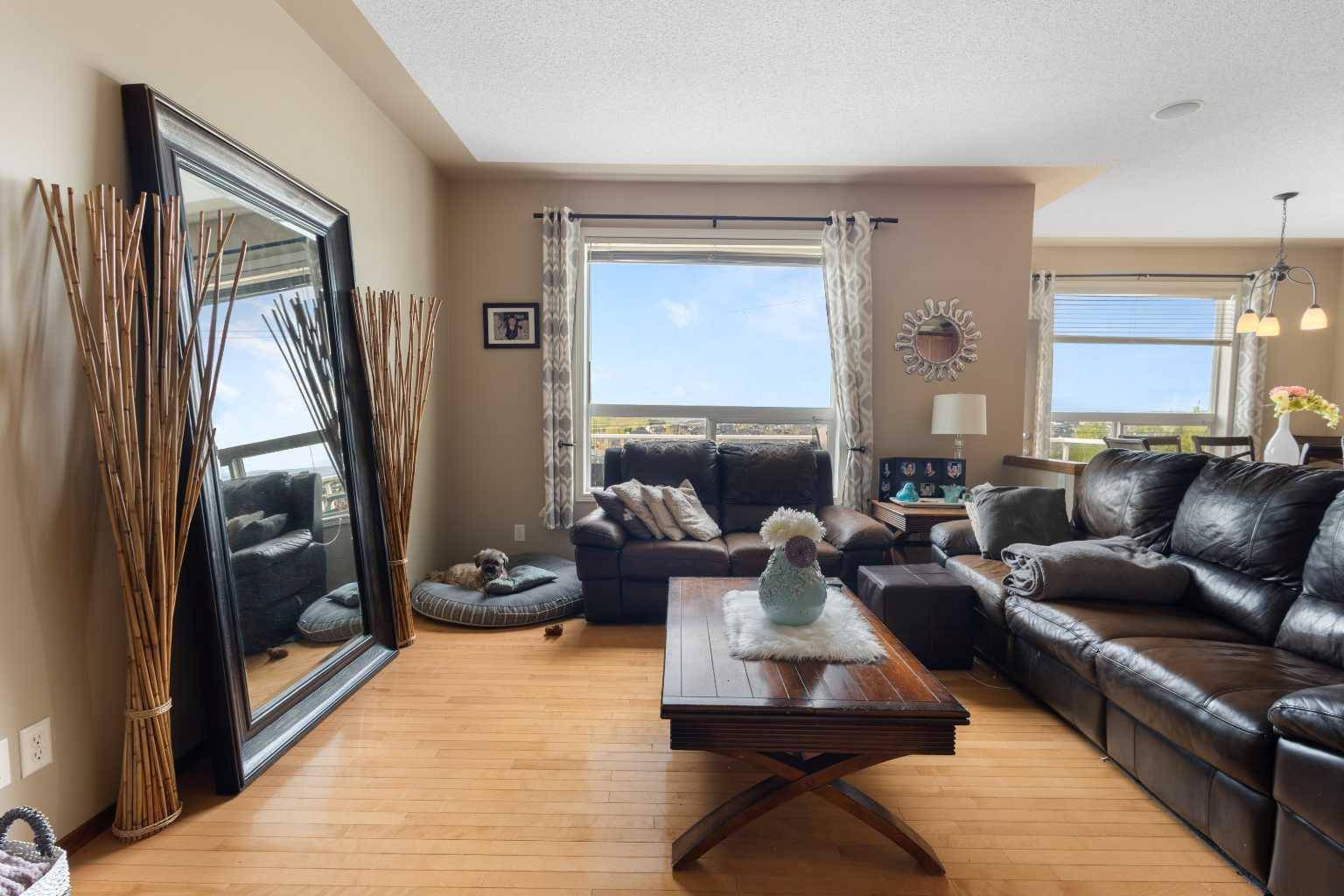 Calgary, AB T3L3C6,132 Tuscany Ridge CRES Northwest