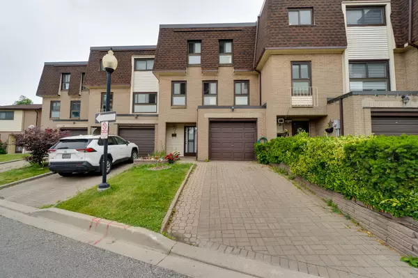 46 Dearbourne BLVD #4, Brampton, ON L6T 1J7