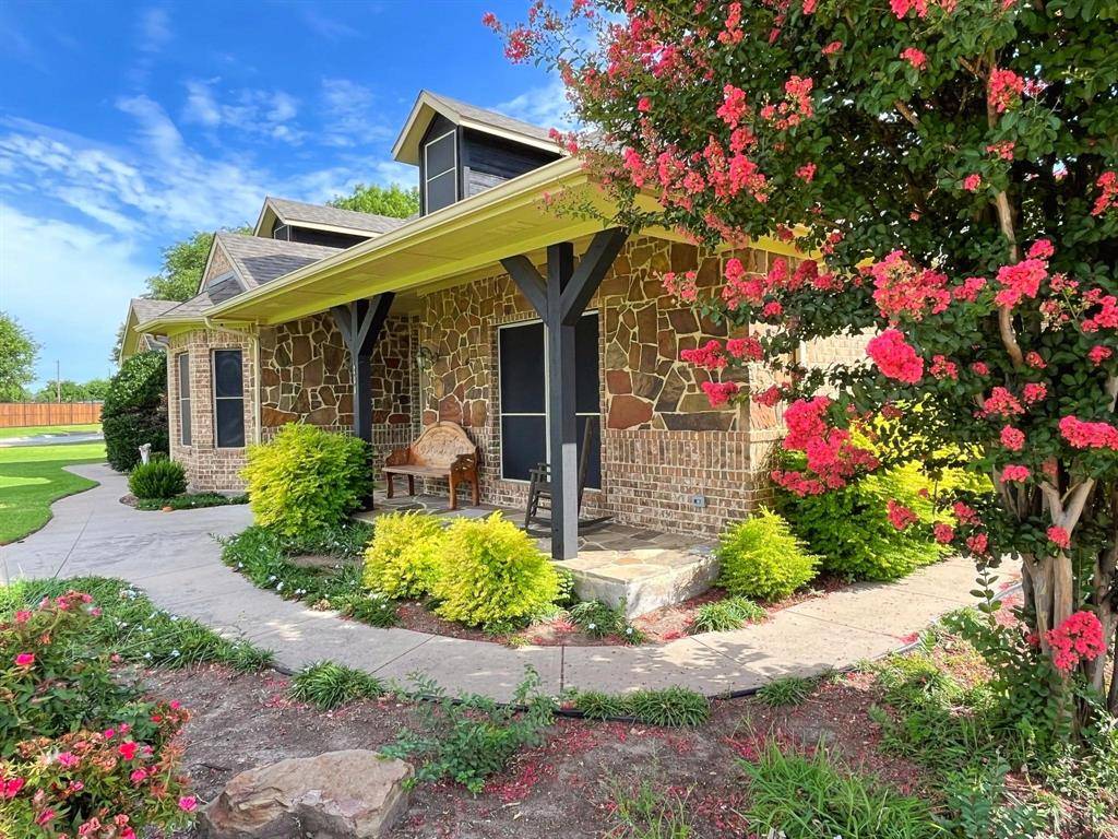 Sunnyvale, TX 75182,200 Suntide Drive