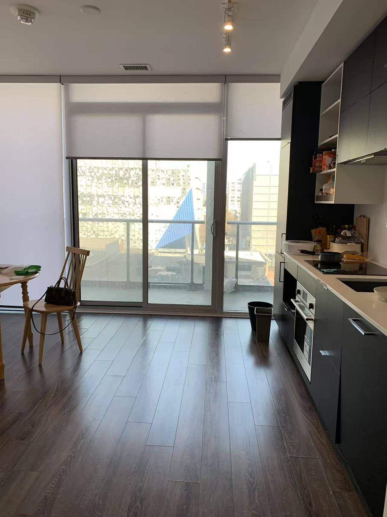 Toronto C01, ON M5G 1C9,20 Edward ST #515