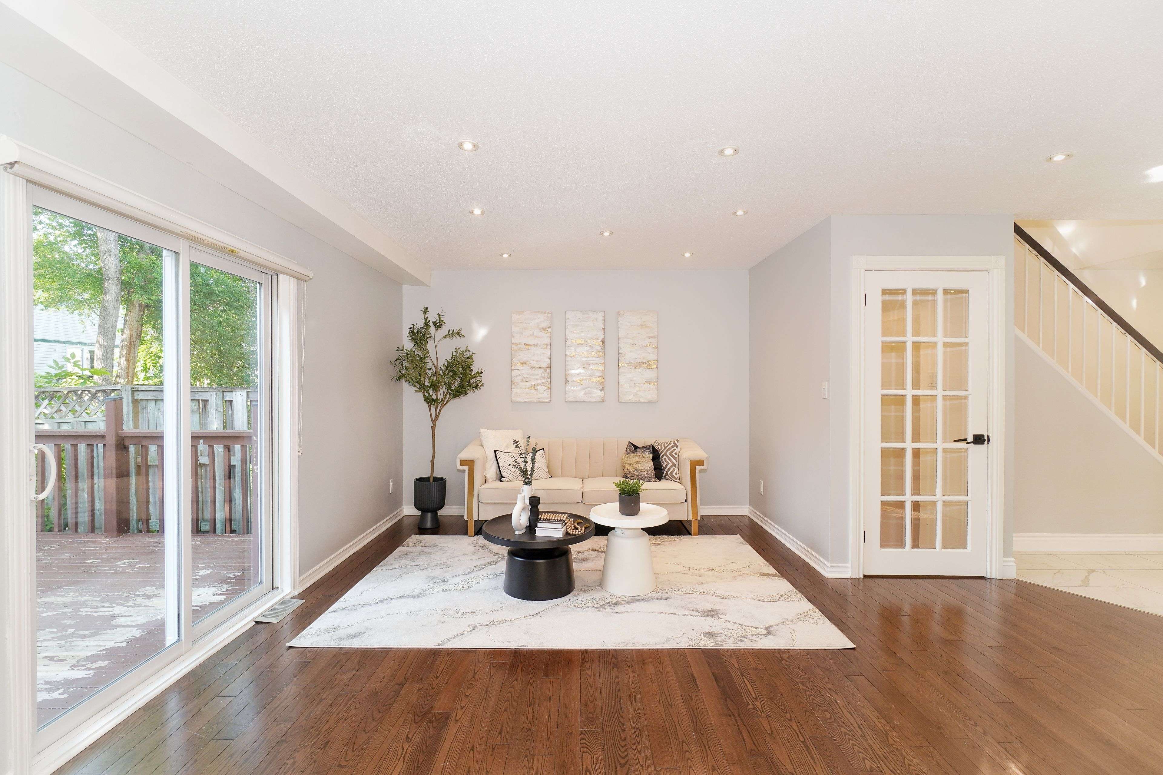 Hunt Club - South Keys And Area, ON K1T 3K8,49 Burlington CRES
