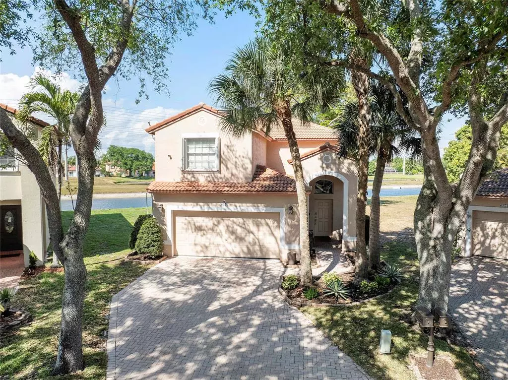 Coral Springs, FL 33067,6255 NW 38TH DR