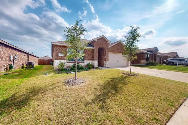 2908 Roper Street, Royse City, TX 75189