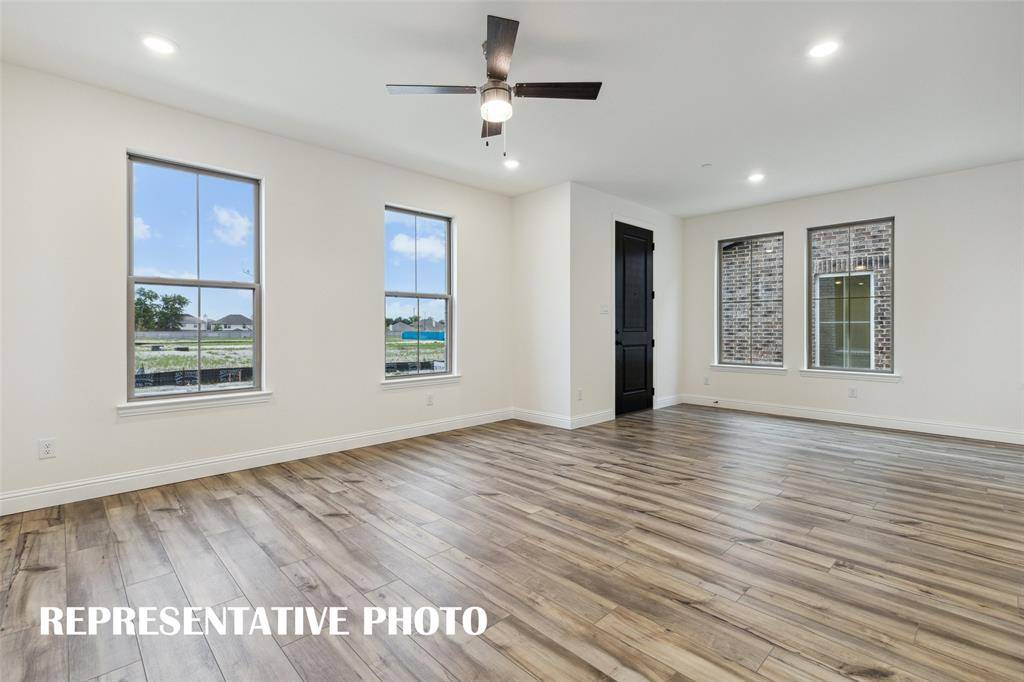 Frisco, TX 75035,8876 Magnet Drive