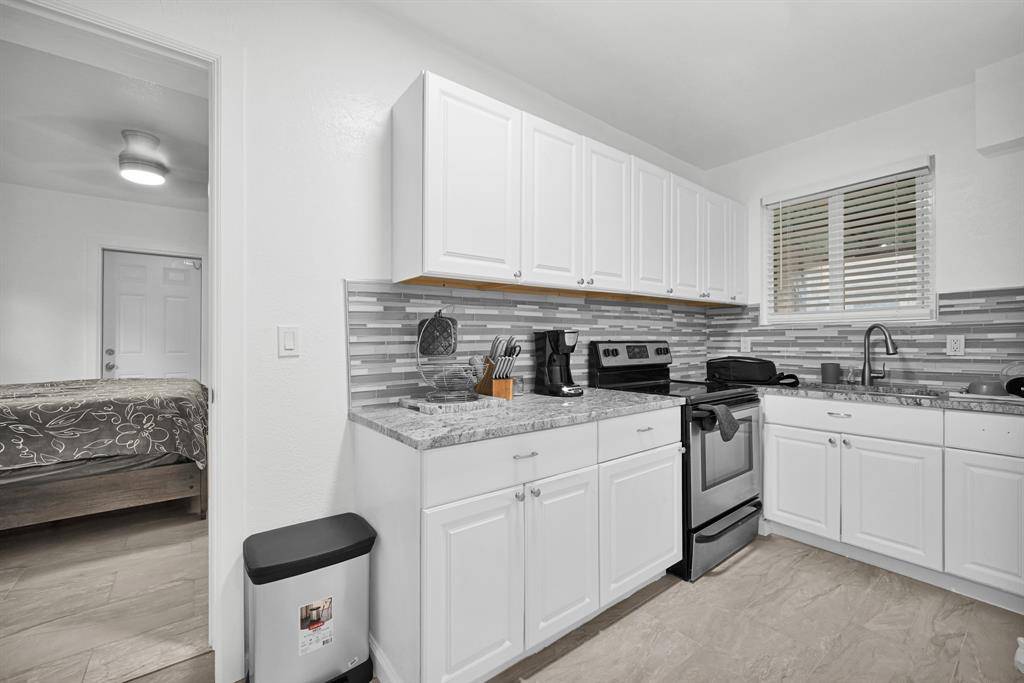 [StreetName, UnitNumber, StreetNumber, StreetDirPrefix], Fort Lauderdale, FL 33316