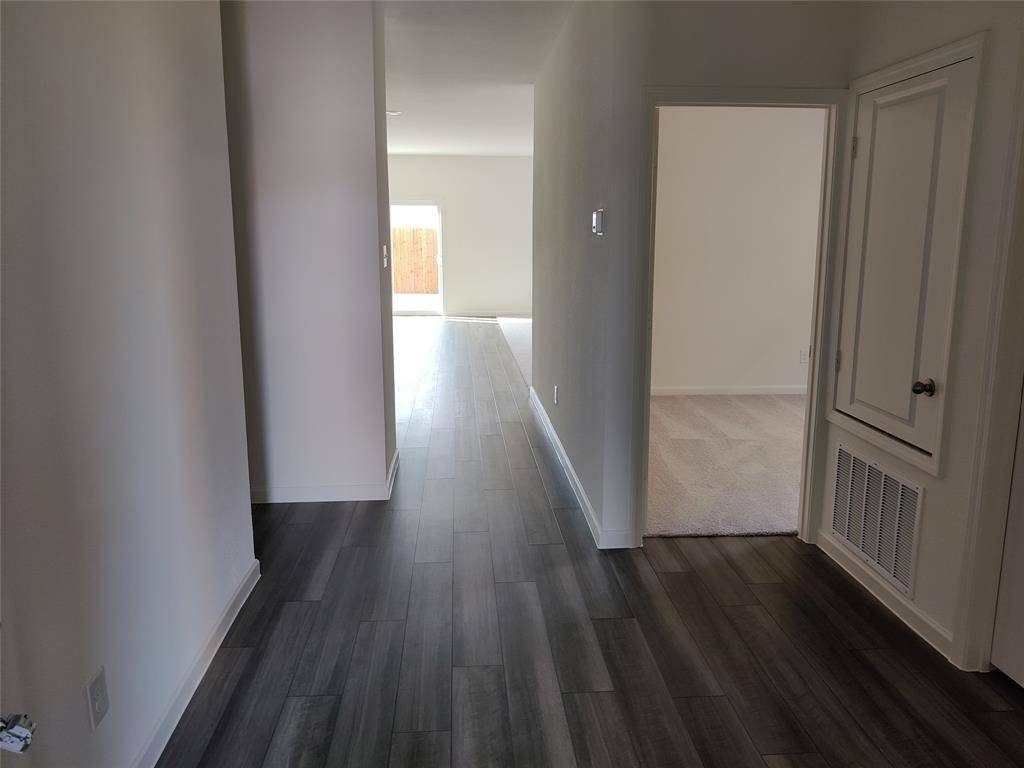 Fort Worth, TX 76036,10356 Holycross Lane