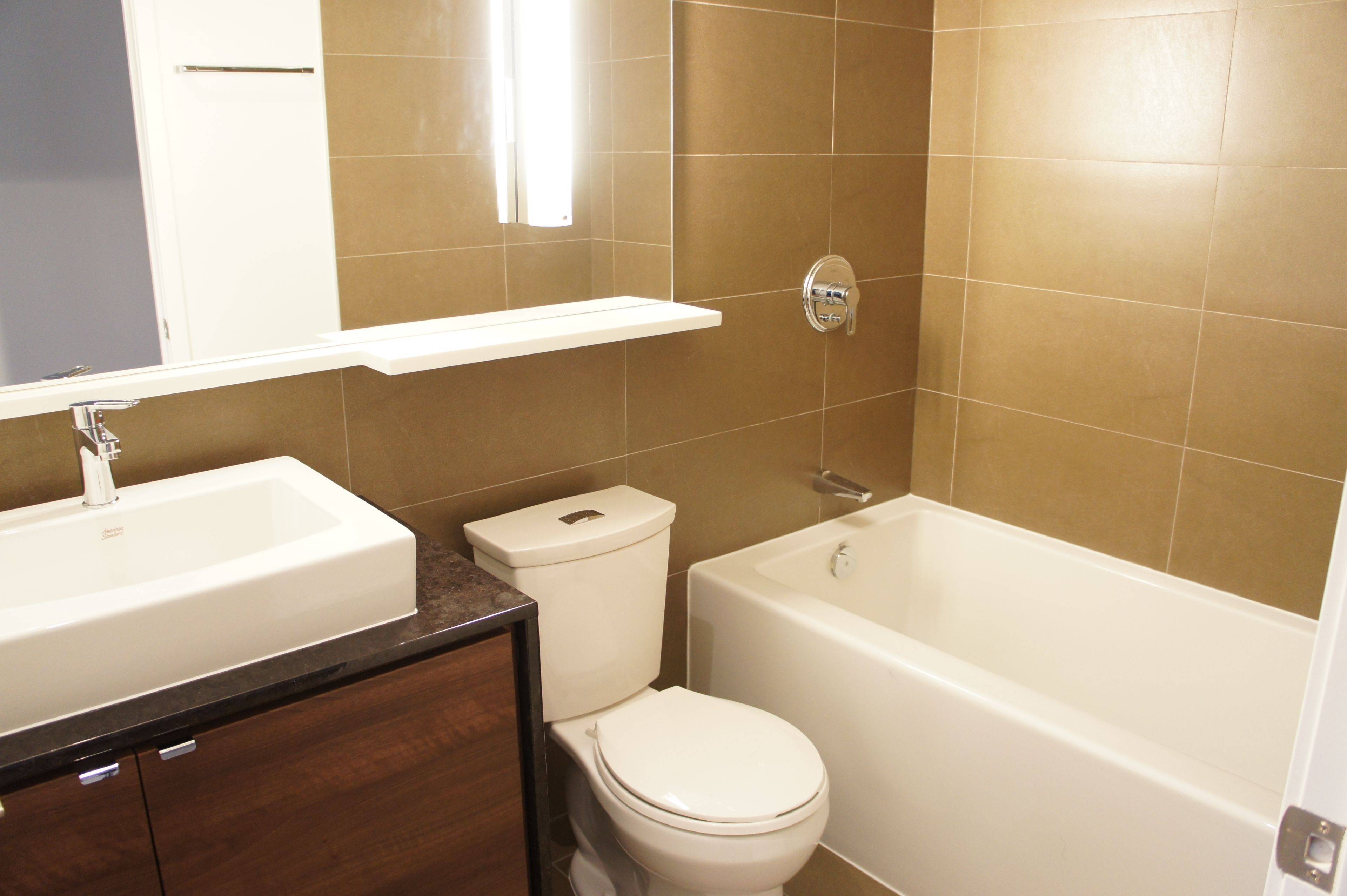 Toronto C15, ON M2K 0C1,121 Mcmahon DR #1603