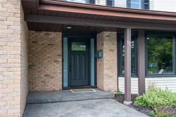 Kitchener, ON N2A 3G2,17 Oneida PL