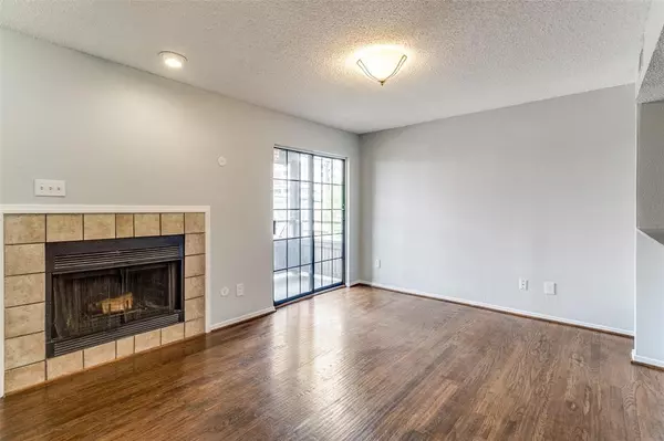 Dallas, TX 75206,5757 E University Boulevard #22T
