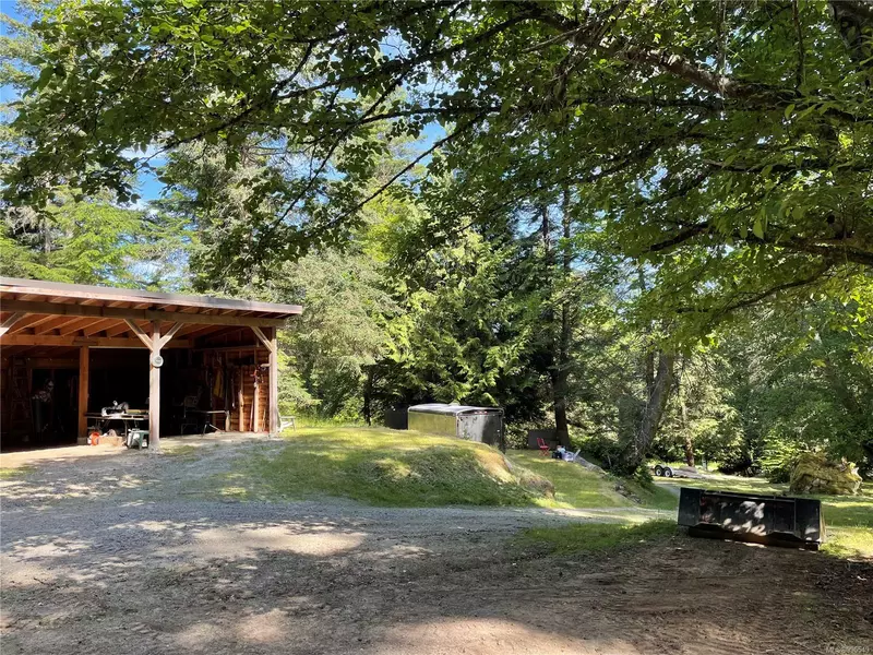 608 Tumbo Channel Rd, Saturna Island, BC V0N 2Y0