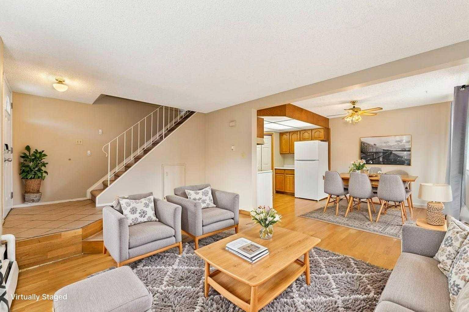 Calgary, AB T3E 3H4,3809 45 ST SW #141