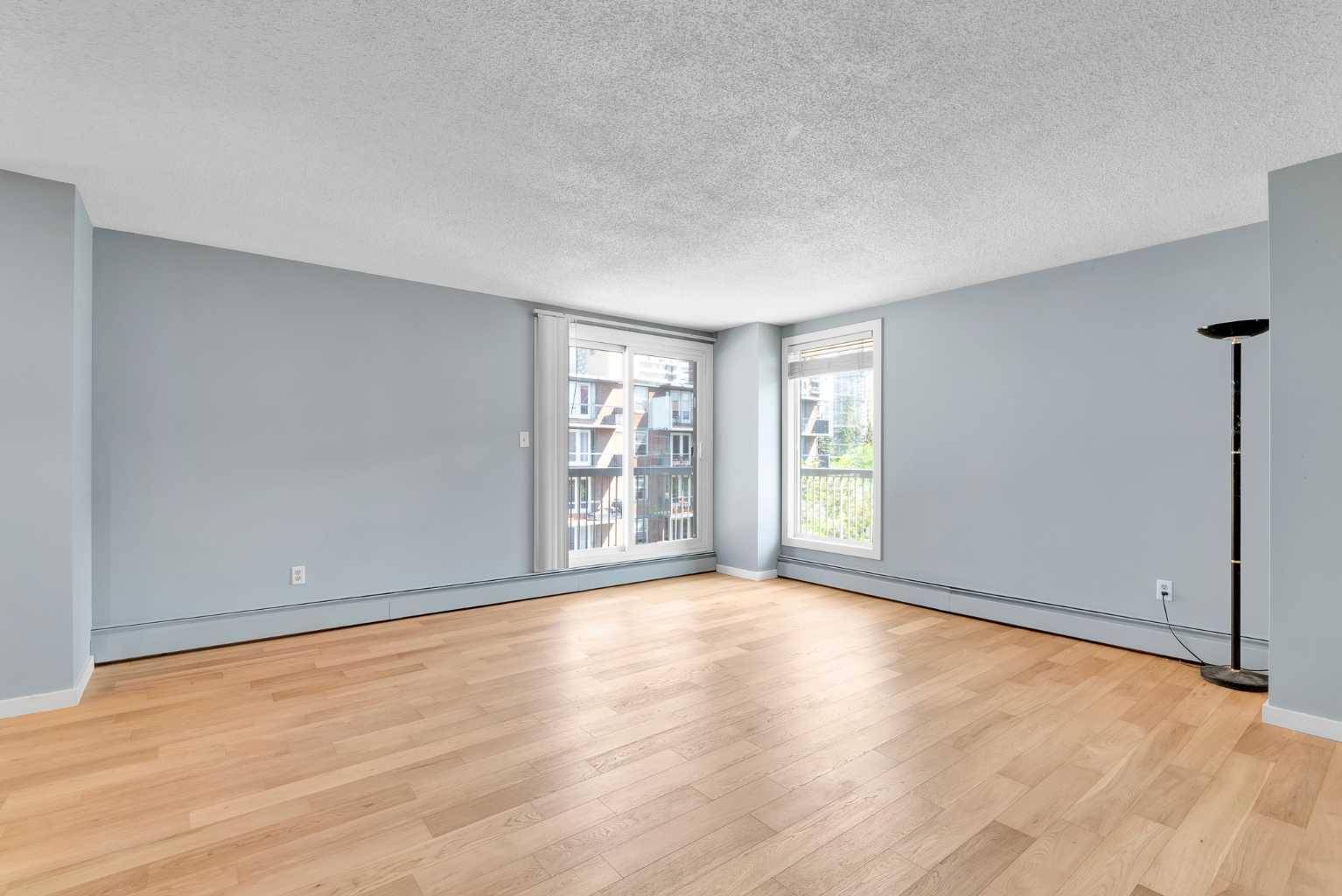 Calgary, AB T2R 0R5,616 15 AVE SW #504