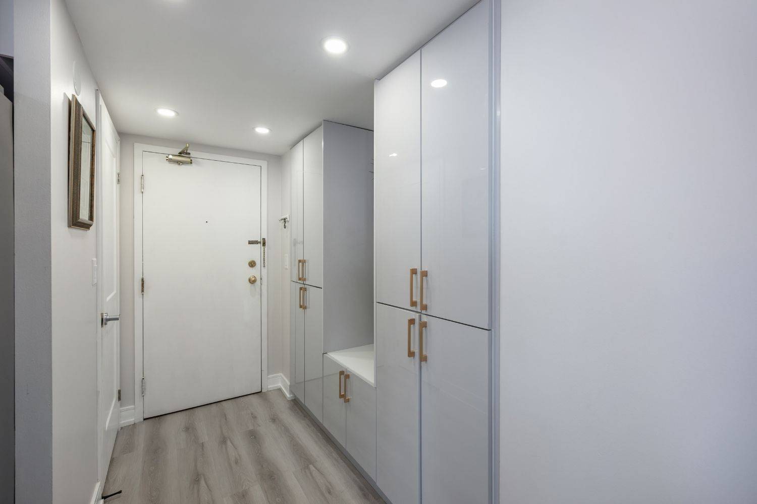 Toronto E08, ON M1J 3N4,90 Dale AVE #1003